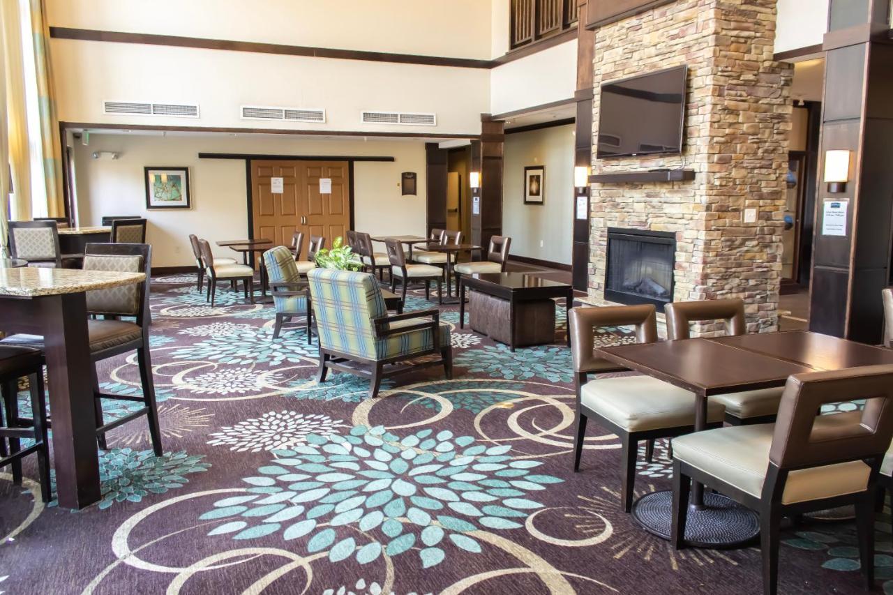 Staybridge Suites Minot, An Ihg Hotel Экстерьер фото